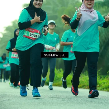 Runner Photo 8434925
