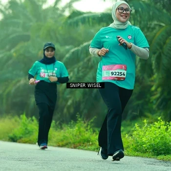 Runner Photo 8435005