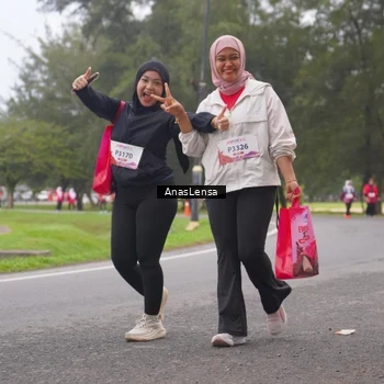 Runner Photo 8435007