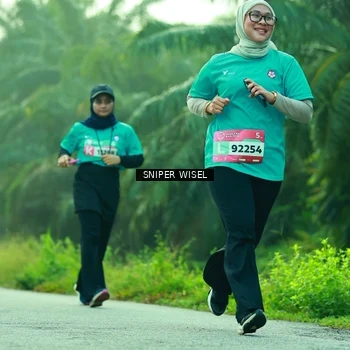 Runner Photo 8435009