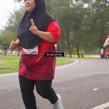 Runner Photo 8435014