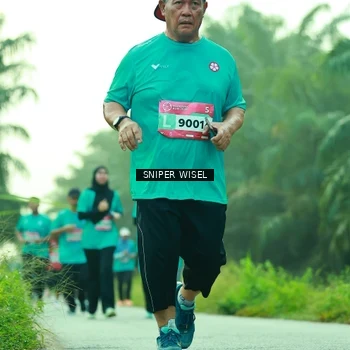 Runner Photo 8435020