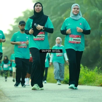 Runner Photo 8435021
