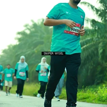 Runner Photo 8435024