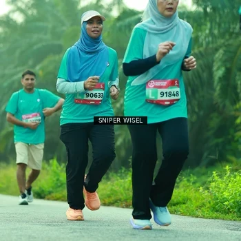 Runner Photo 8435041