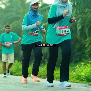 Runner Photo 8435052