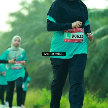 Runner Photo 8435121