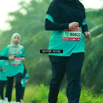 Runner Photo 8435122