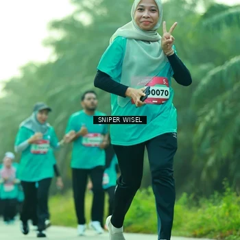 Runner Photo 8435143