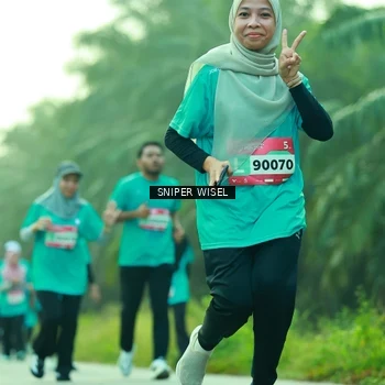 Runner Photo 8435153