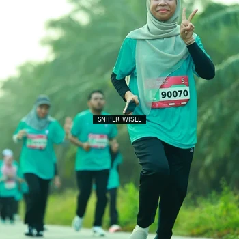 Runner Photo 8435162