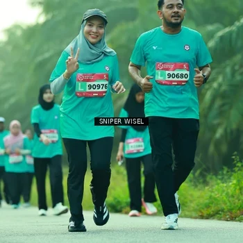 Runner Photo 8435165
