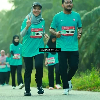 Runner Photo 8435172