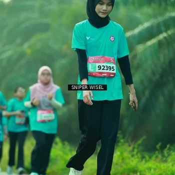 Runner Photo 8435214