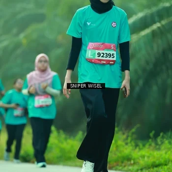 Runner Photo 8435229