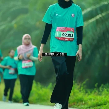 Runner Photo 8435233