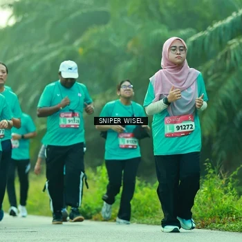 Runner Photo 8435237