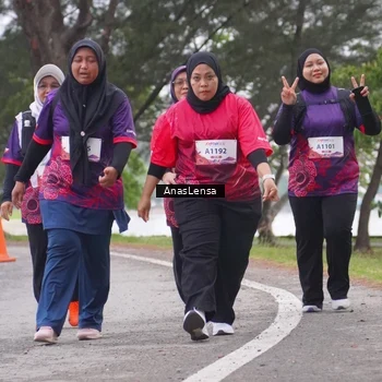 Runner Photo 8435244