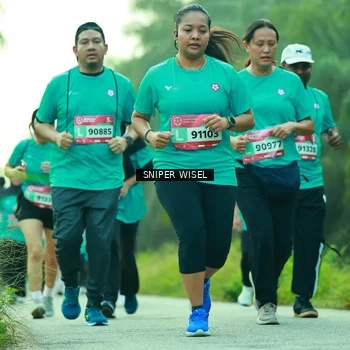Runner Photo 8435257