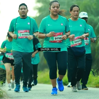 Runner Photo 8435267