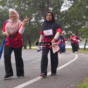 Runner Photo 8435292
