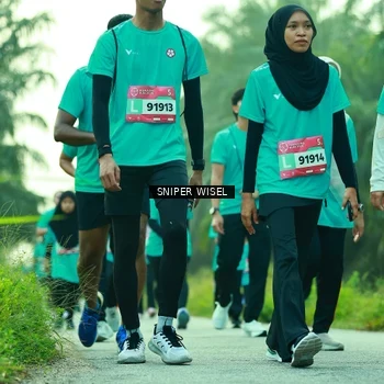 Runner Photo 8435331