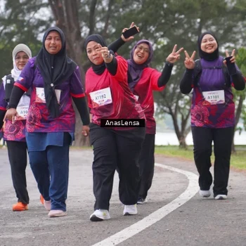 Runner Photo 8435379