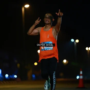 Runner Photo 8435497