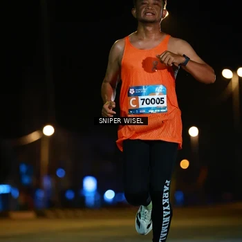 Runner Photo 8435510