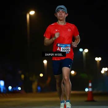 Runner Photo 8435546