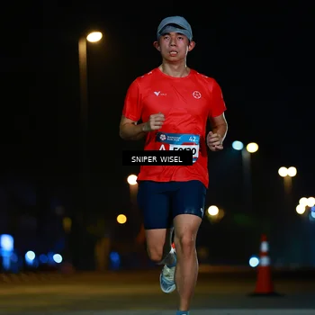 Runner Photo 8435547