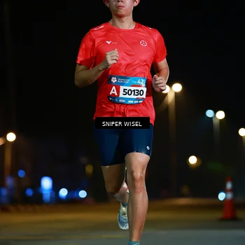 Runner Photo 8435555