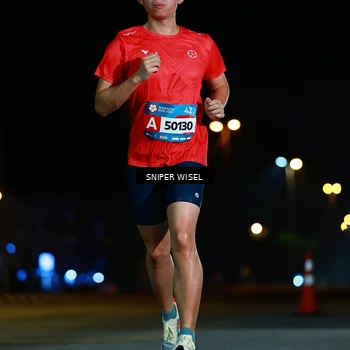 Runner Photo 8435556