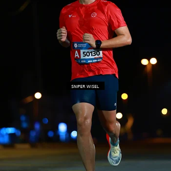 Runner Photo 8435563