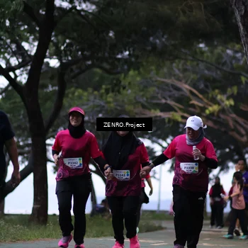 Runner Photo 8435571