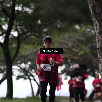 Runner Photo 8435600