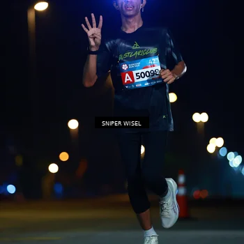 Runner Photo 8435651