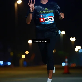 Runner Photo 8435653