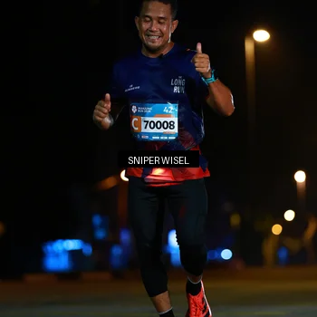 Runner Photo 8435672