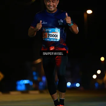 Runner Photo 8435673