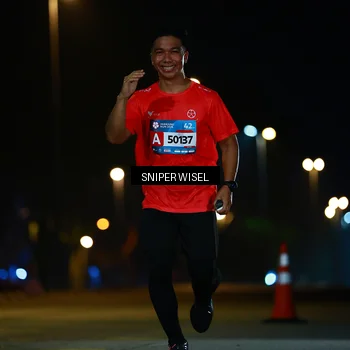 Runner Photo 8435681