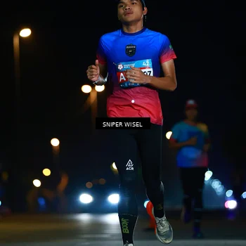 Runner Photo 8435711