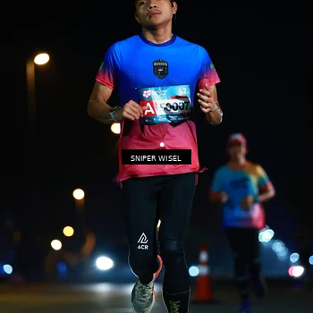 Runner Photo 8435713
