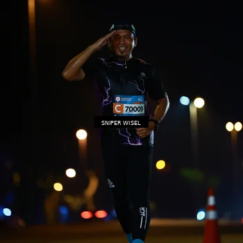 Runner Photo 8435749