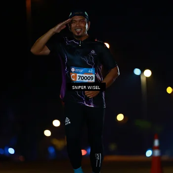 Runner Photo 8435752