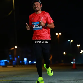 Runner Photo 8435800