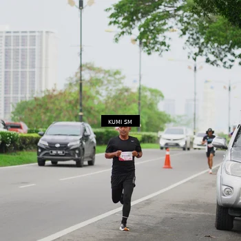 Runner Photo 8435827
