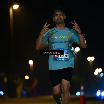 Runner Photo 8435852