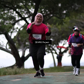 Runner Photo 8435896