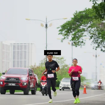 Runner Photo 8435909